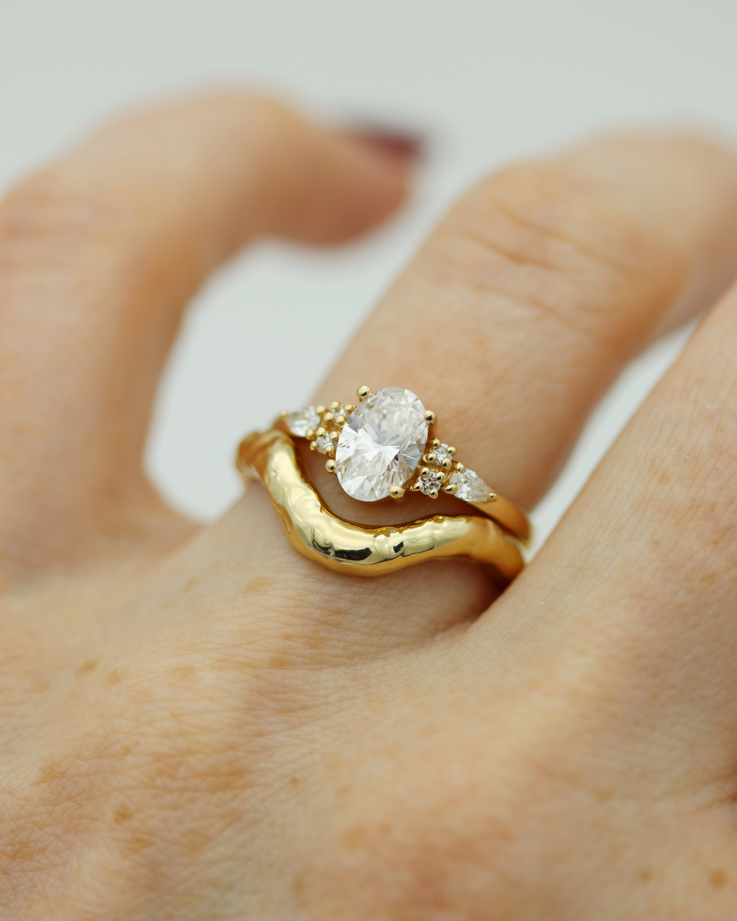 Isla 1.0ct Oval Cut Lab Diamond Engagement Ring
