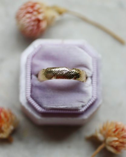 10K Yellow Gold Etched Wedding Band