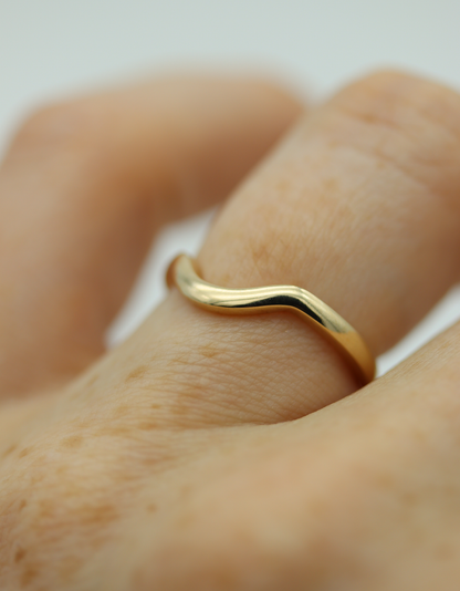 14K Yellow Gold High Polish Contour Band