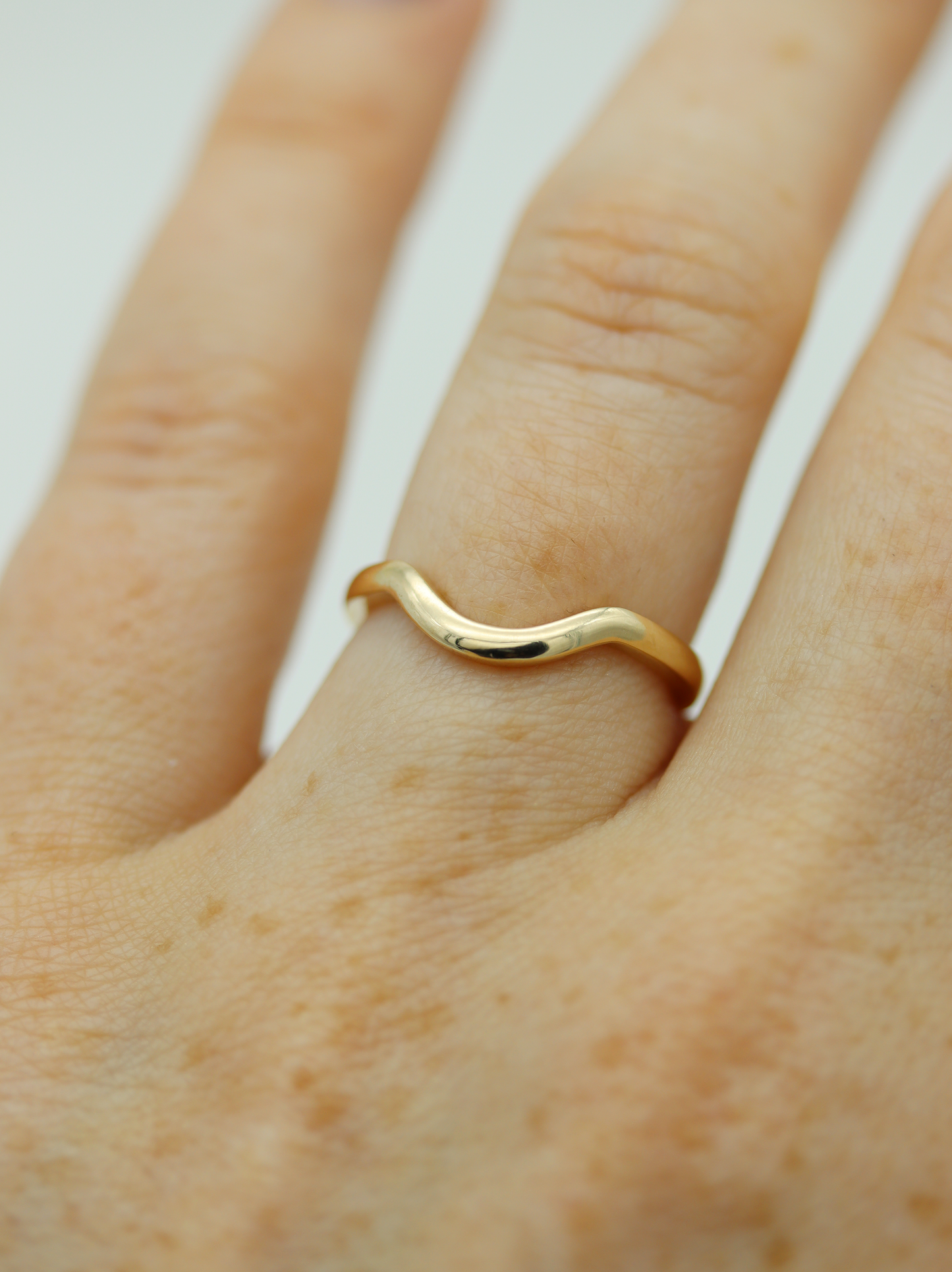 14K Yellow Gold High Polish Contour Band