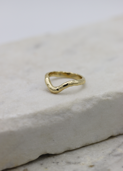 10K Yellow Liquid Gold Contour Band
