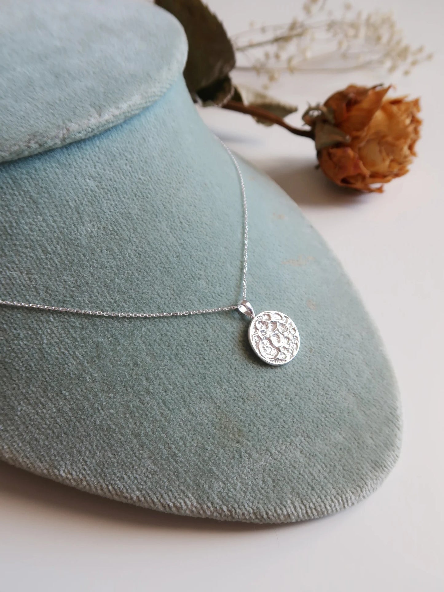 Full Moon Pendant - Silver