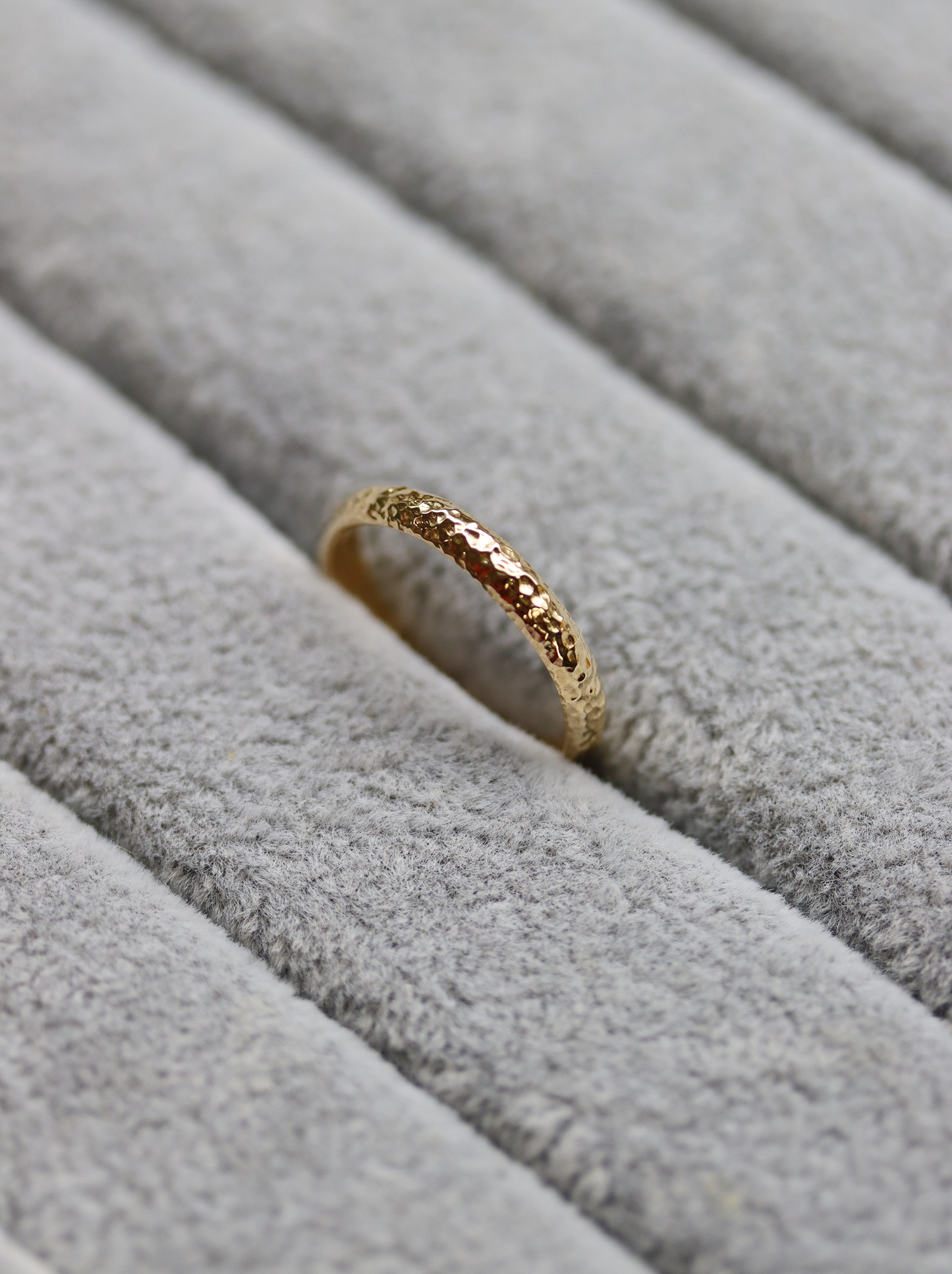 10K Yellow Gold Canyon Band