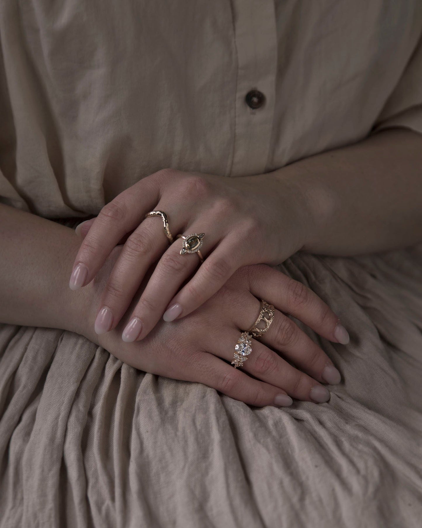 10K Yellow Liquid Gold Contour Band