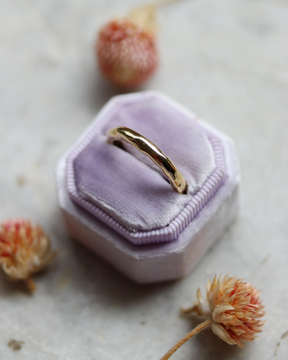 10KY Liquid Gold Wedding Band (3mm)