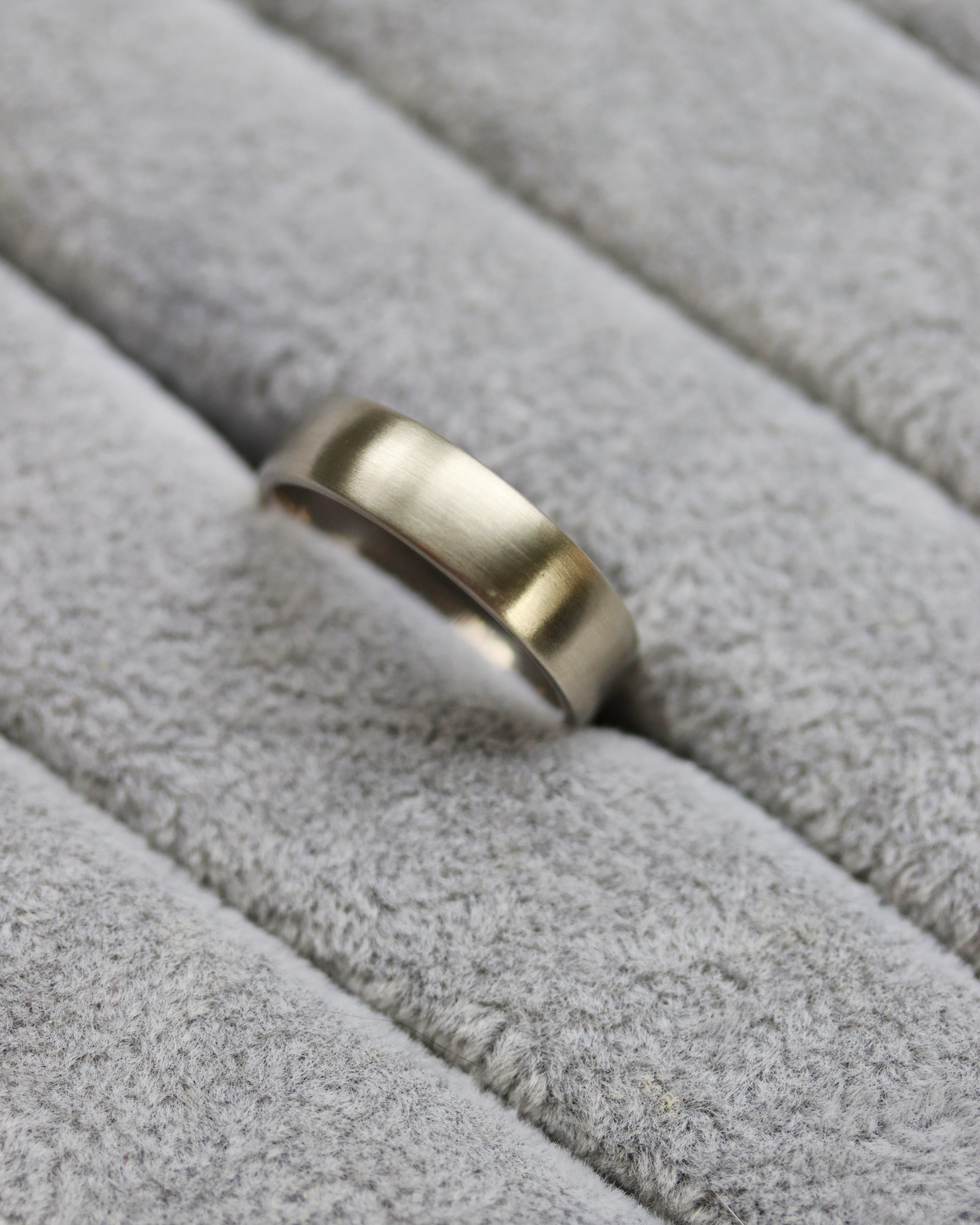 10K White Gold Satin Wedding Band