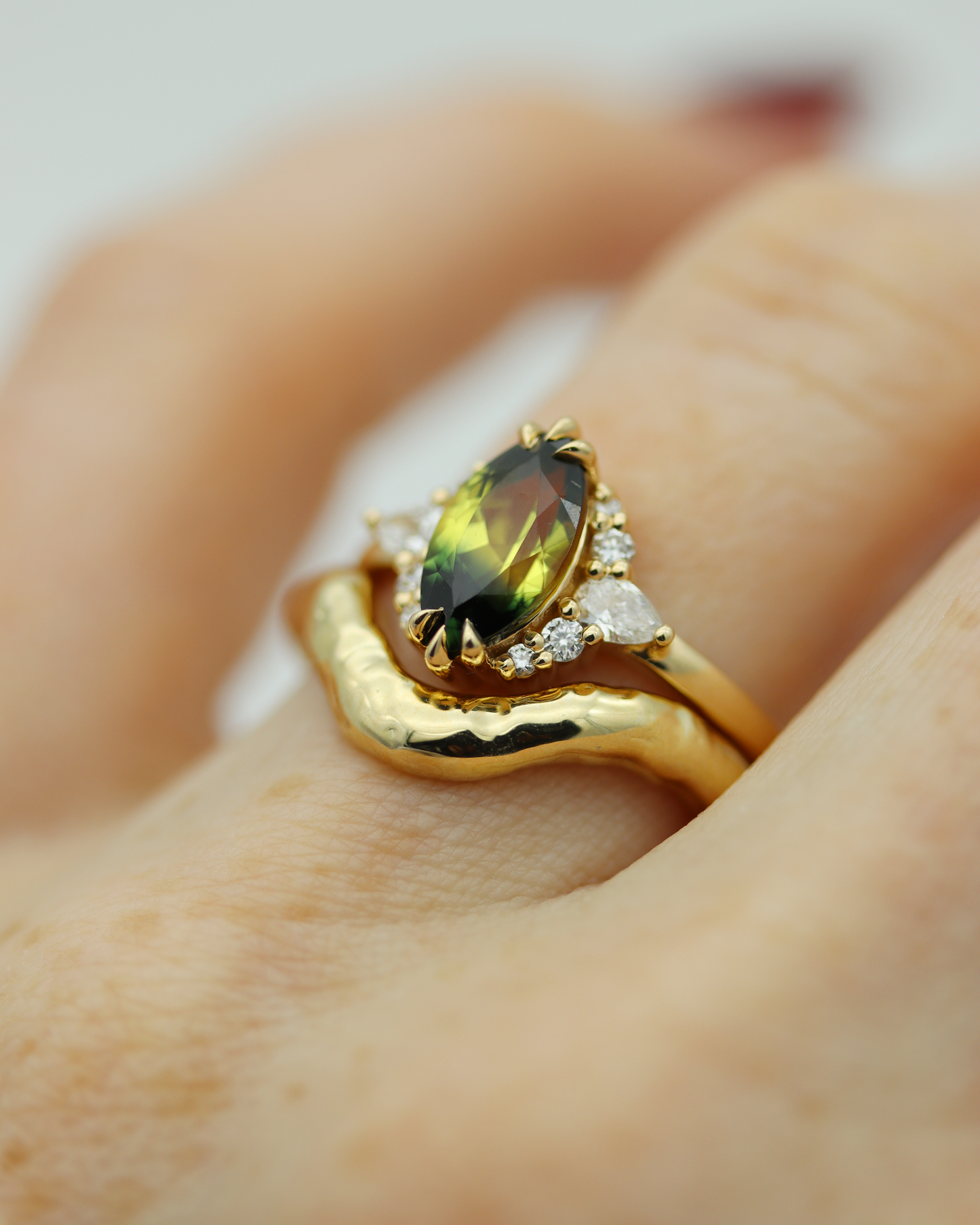 10K Yellow Liquid Gold Contour Band