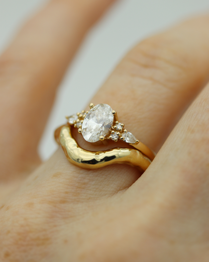 10K Yellow Liquid Gold Contour Band