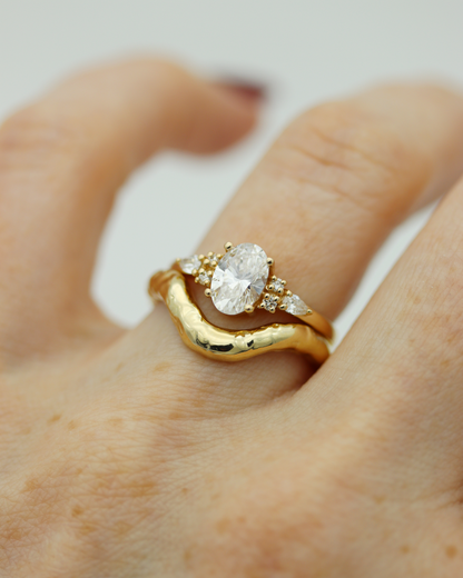 Isla 1.0ct Oval Cut Lab Diamond Engagement Ring