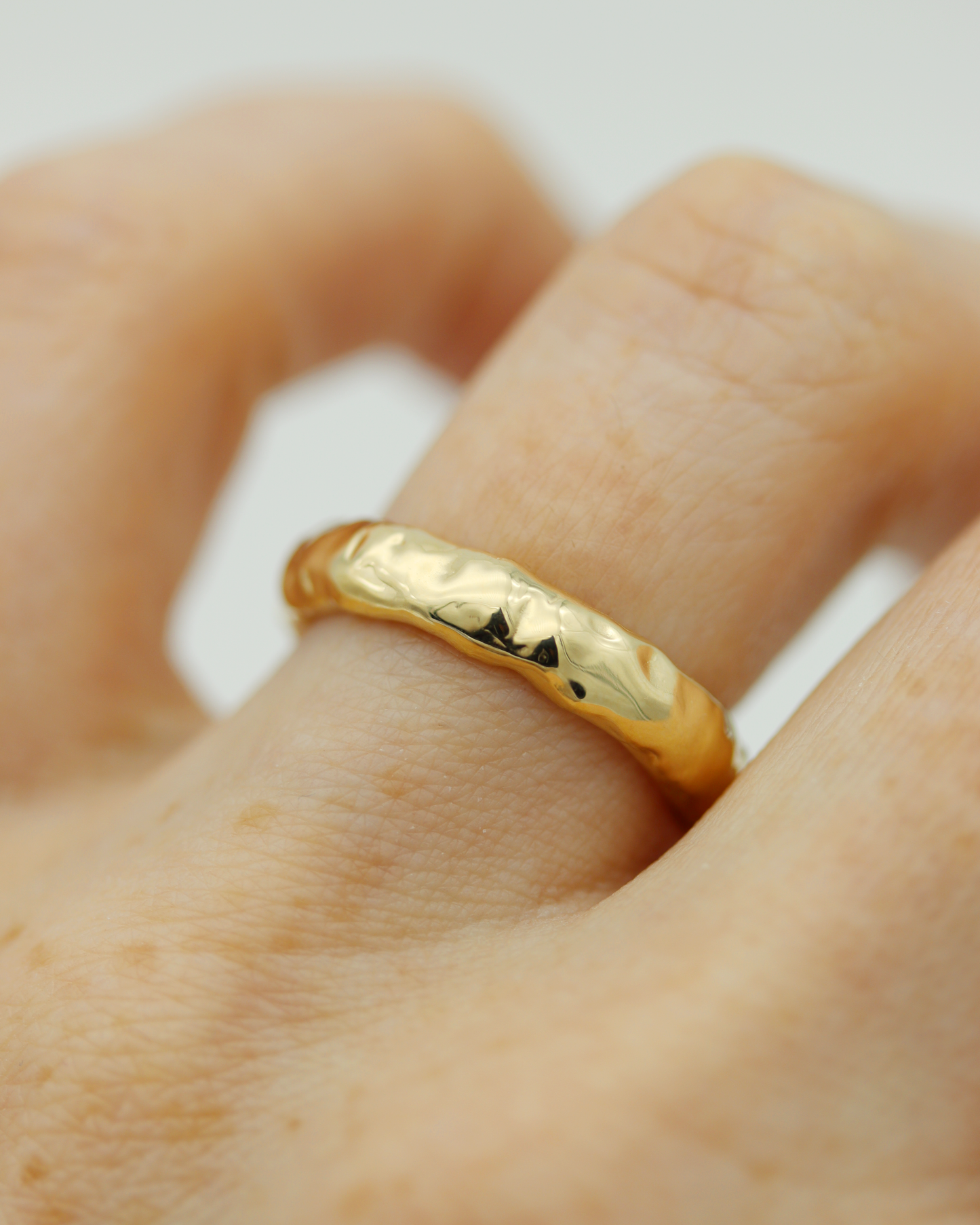 14KY Wide Liquid Gold Band (4mm)