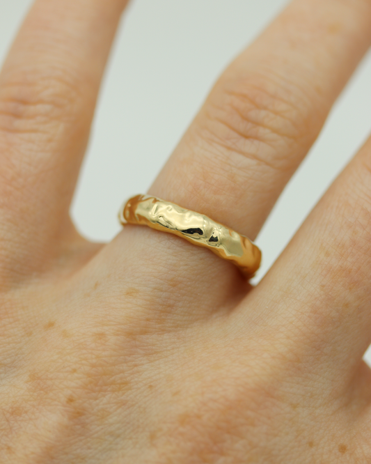 14KY Wide Liquid Gold Band (4mm)
