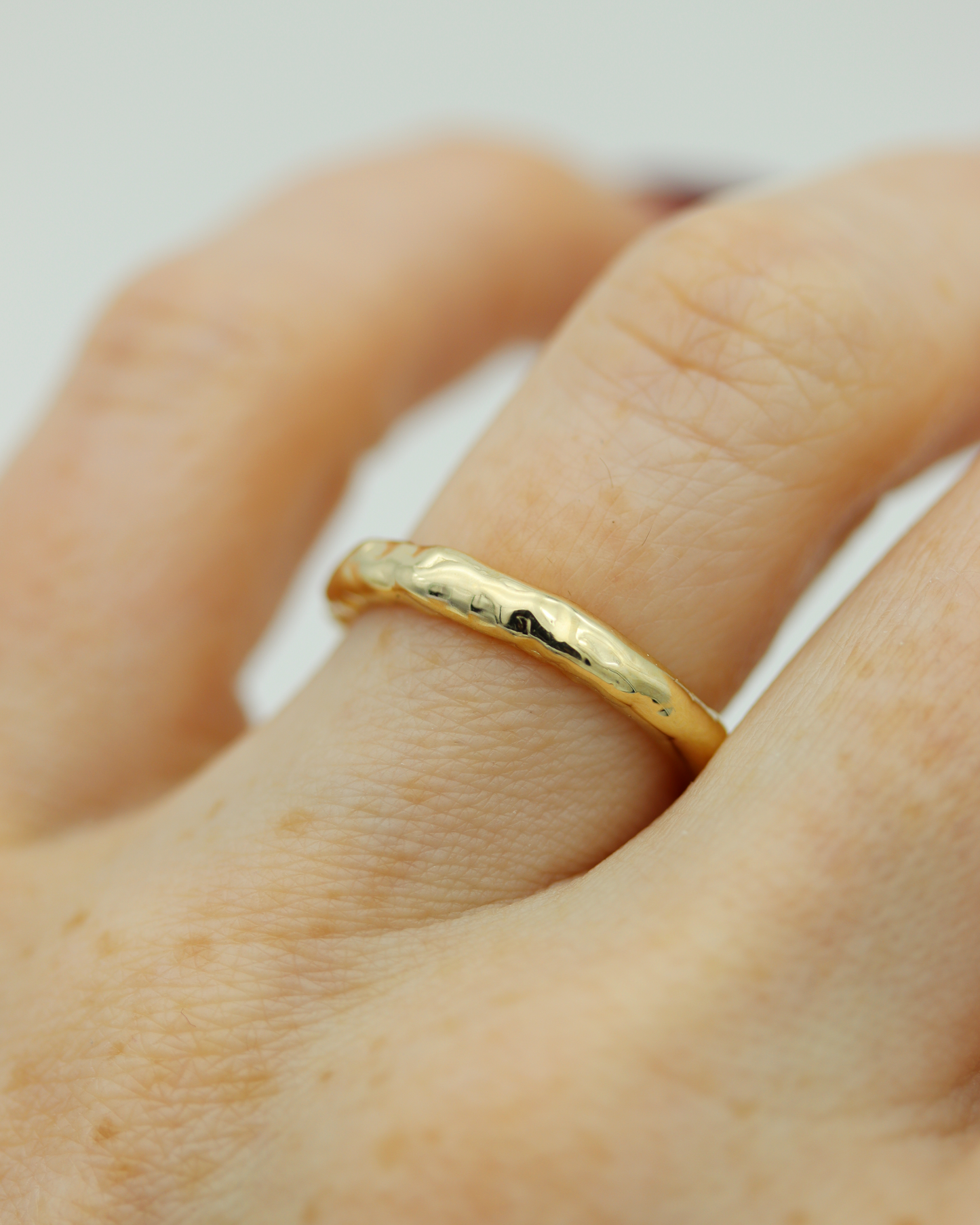 10KY Liquid Gold Wedding Band (3mm)