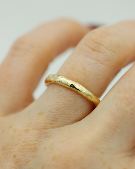 10KY Liquid Gold Wedding Band (3mm)