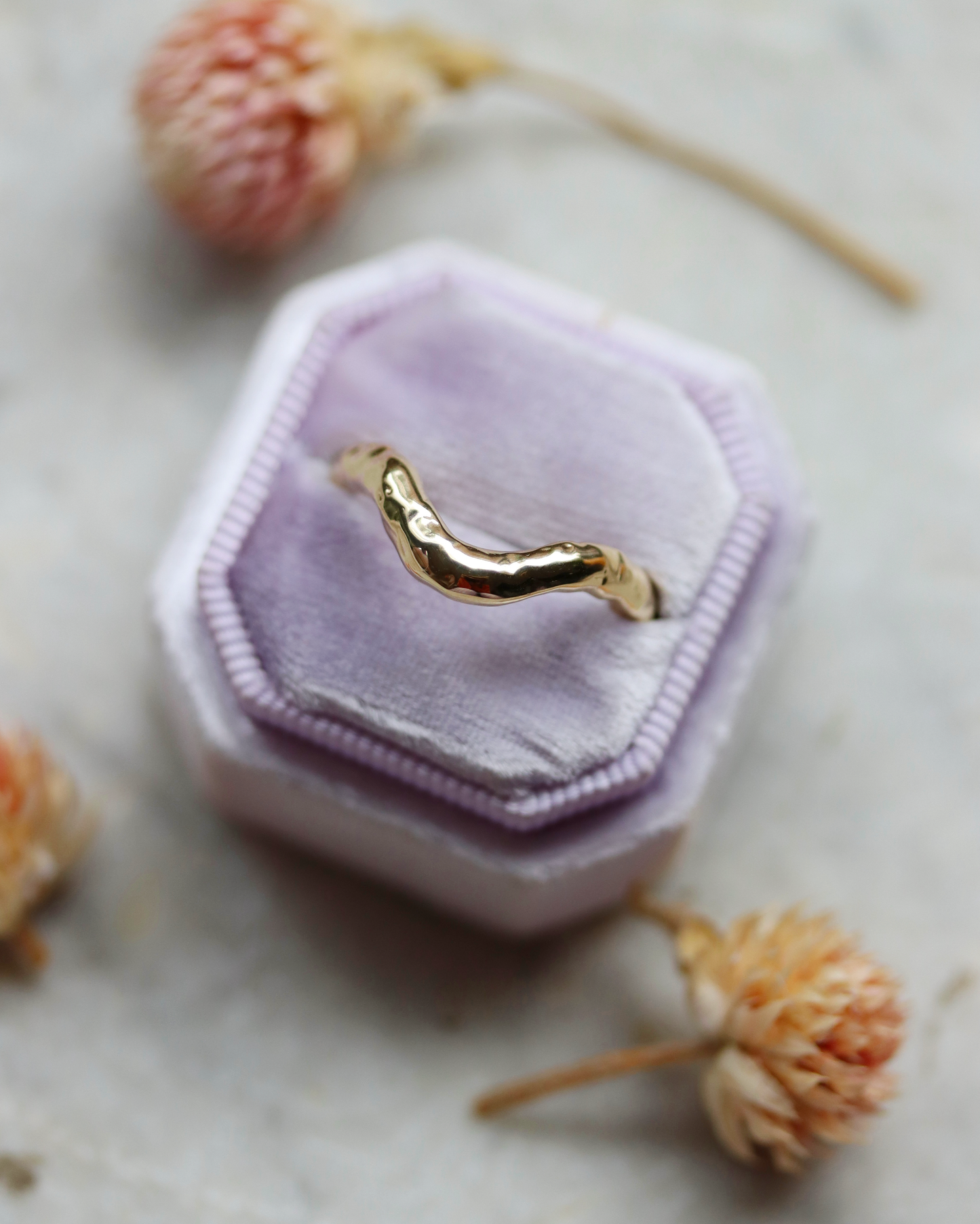10K Yellow Liquid Gold Contour Band
