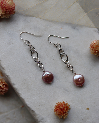 Barbed Wire Pearl Dangle Earrings - Pink