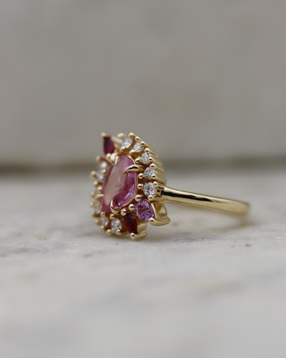 Painter’s Palette 0.70ct Pink Rose Cut Sapphire and Ruby Cluster Ring