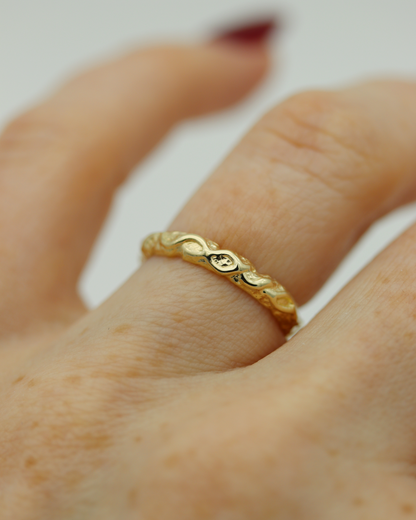 10K Yellow Gold Petite Tangles Wedding Band