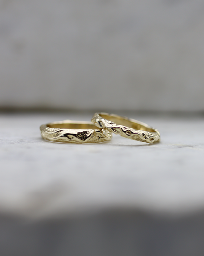 10K Yellow Gold Petite Tangles Wedding Band
